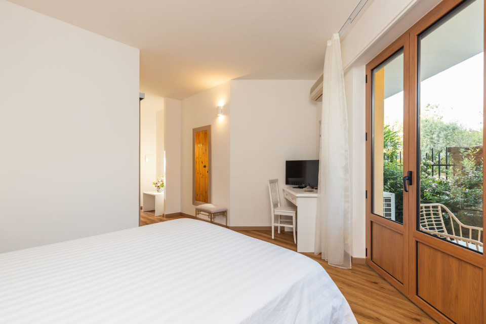 hotel donatella posada